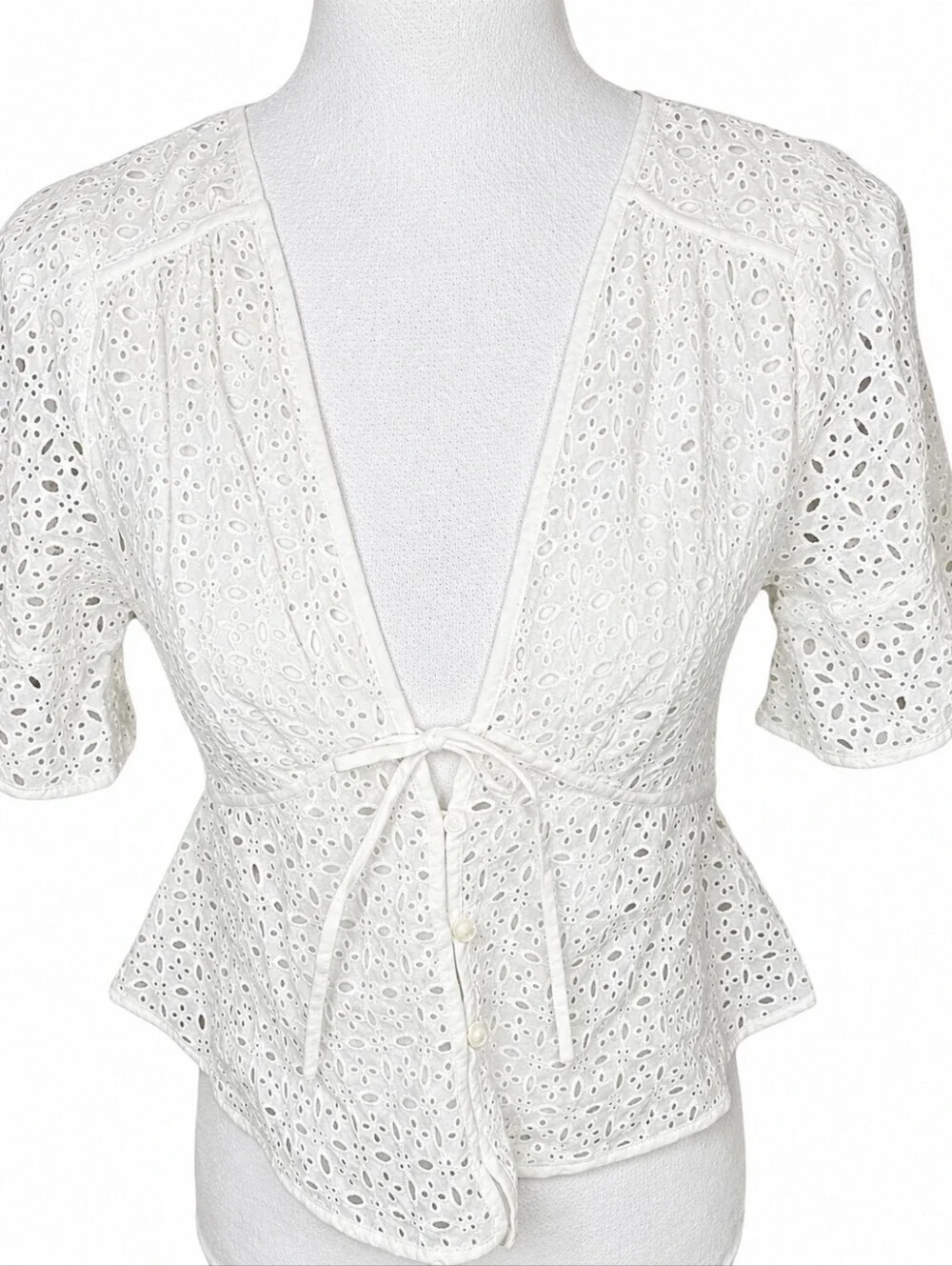 Madewell Lua Eyelet Lace White Cotton Blouse Wrap Top Size S NWT - Picture 3 of 12